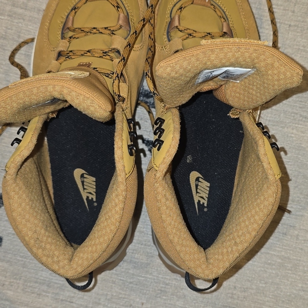 Nike City Classic Sneaker Boots Wheat Camel Tan Brown - Size 8 NWOT No Box - Picture 12 of 15